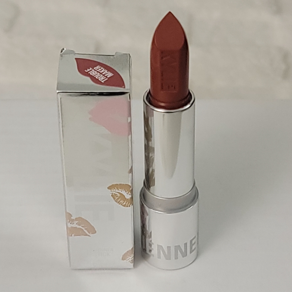 Kylie Cosmetics Creme Lipstick in shade Trouble Maker *BNIB*